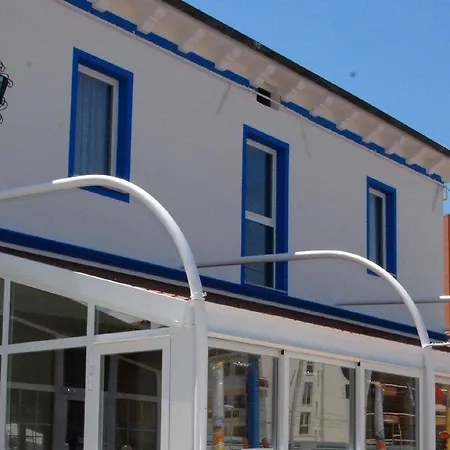 Lanterna Blu 호텔 3*