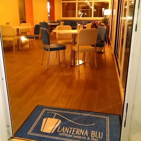 Lanterna Blu Готель 3*